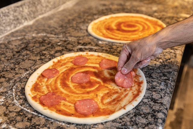 Use a Commercial Dough Mixer Pizza